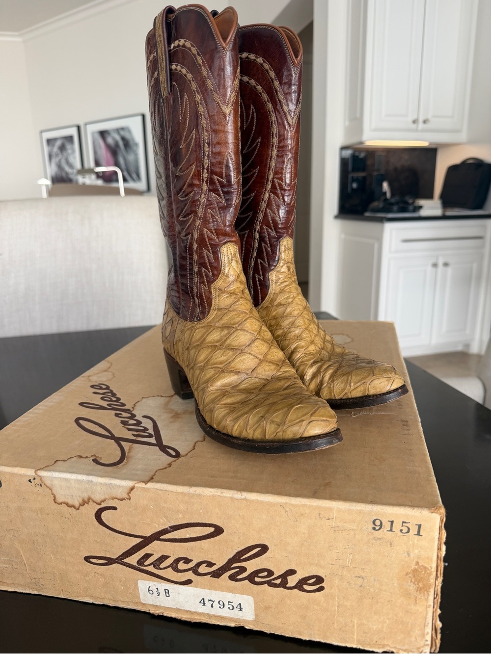 Lucchese Women’s Cowboy Boots Size 6 1/2B Snake Skin and Leather